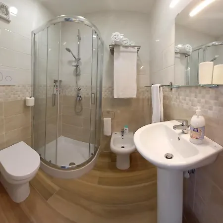 Oda ve Kahvaltı Palazzo Sersale Napoli