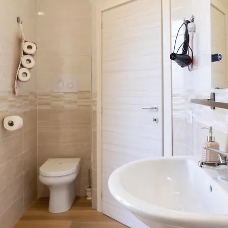 Palazzo Sersale Oda ve Kahvaltı Napoli