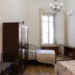 Palazzo Sersale Napoli