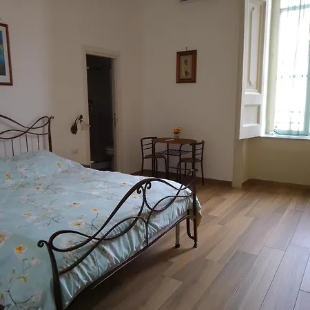 住宿加早餐酒店 Palazzo Sersale 3*