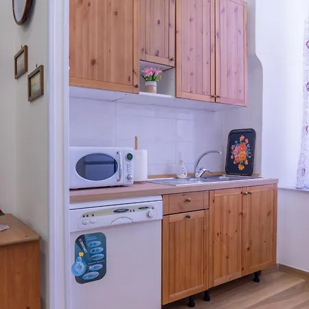 Palazzo Sersale 住宿加早餐酒店 3*